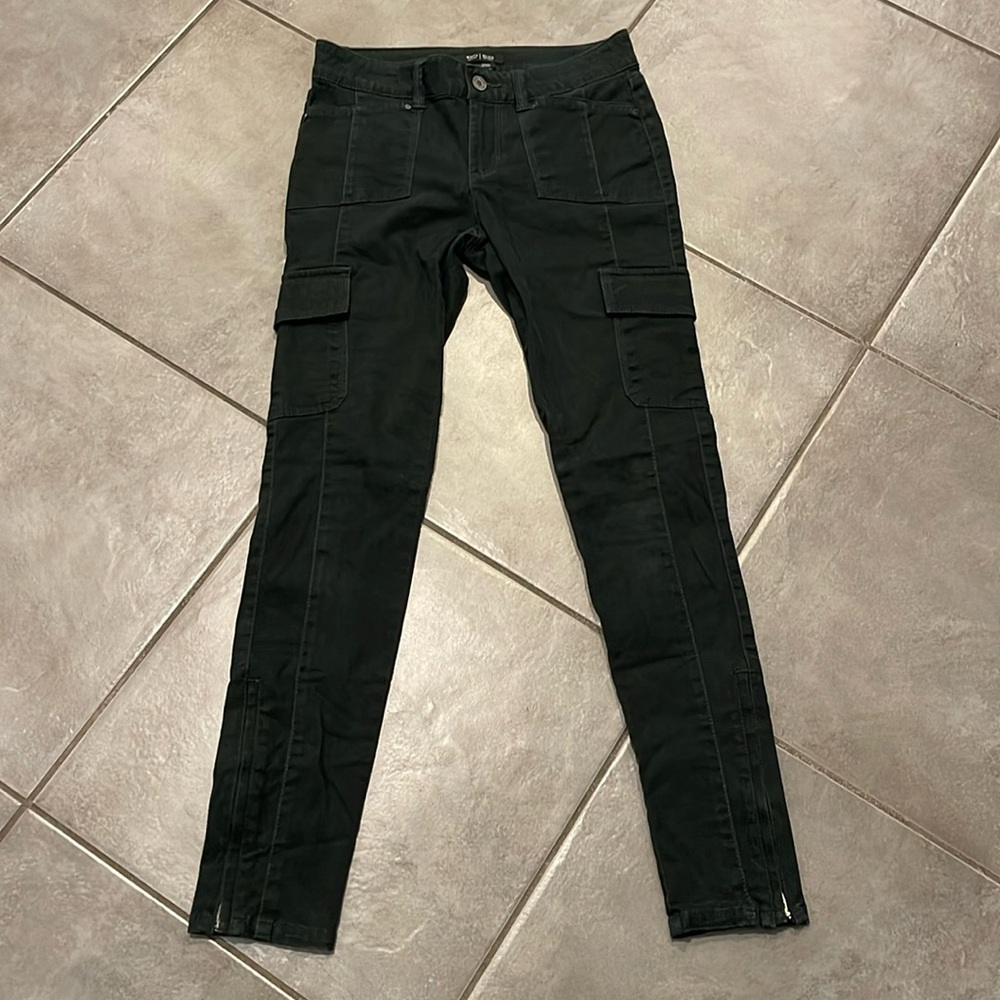 WHBM Skinny Leg 0R
